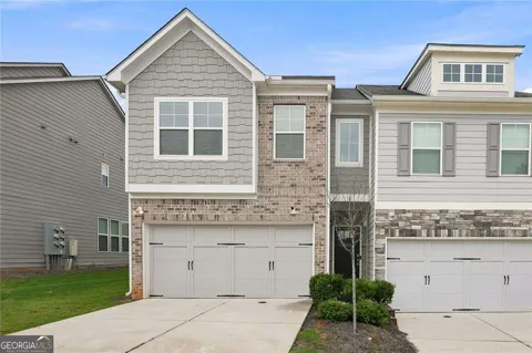 2412 Fitts DR