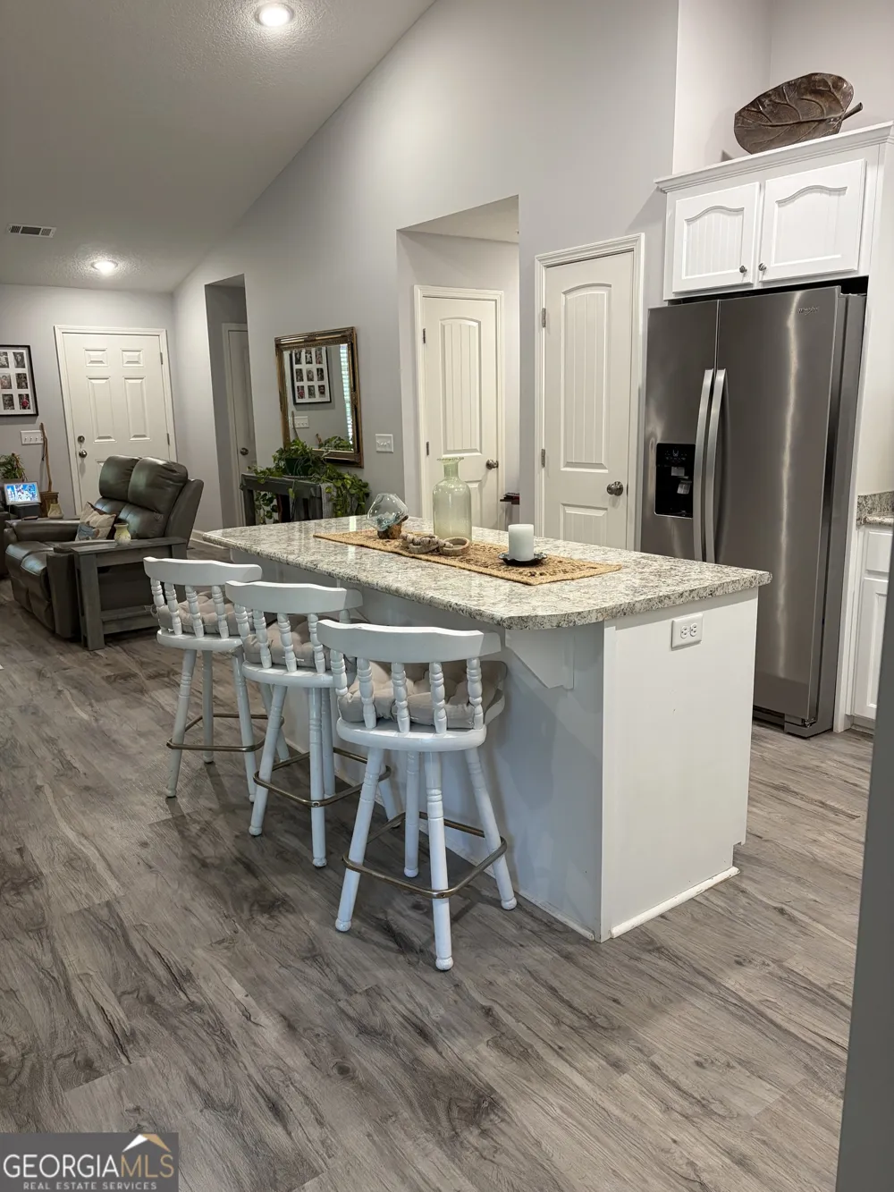 325 Creekview DR Hortense, GA 31543