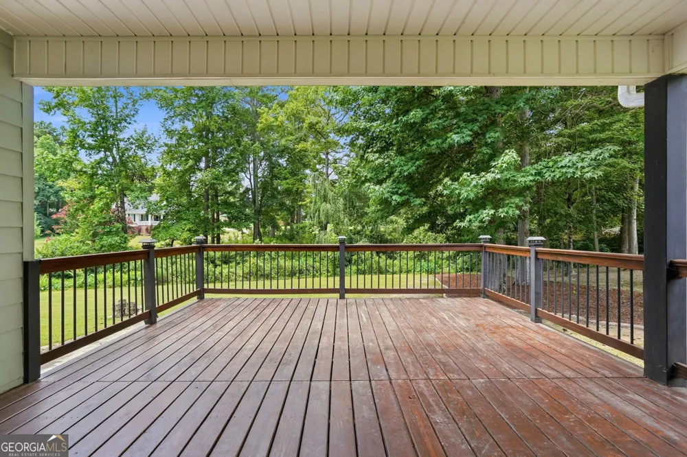 195 Gateway DR Rocky Face, GA 30740