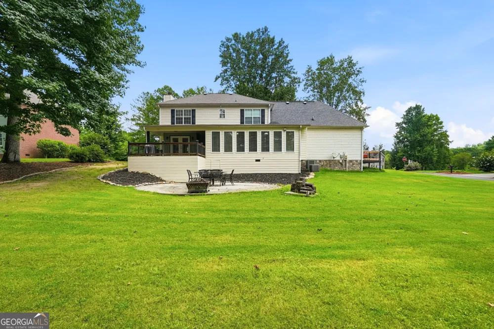 195 Gateway DR Rocky Face, GA 30740