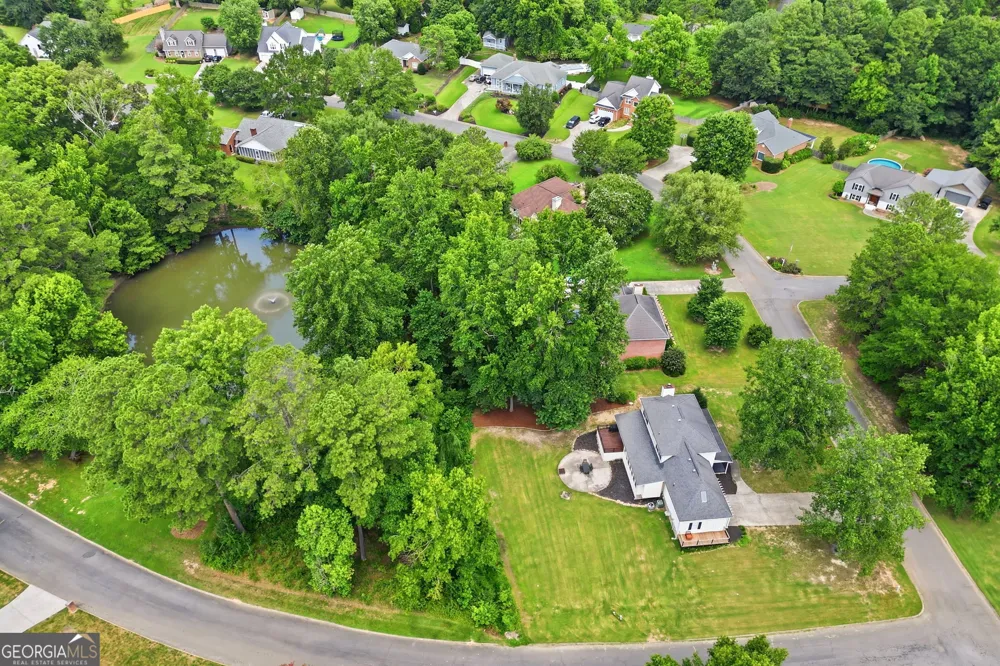 195 Gateway DR Rocky Face, GA 30740