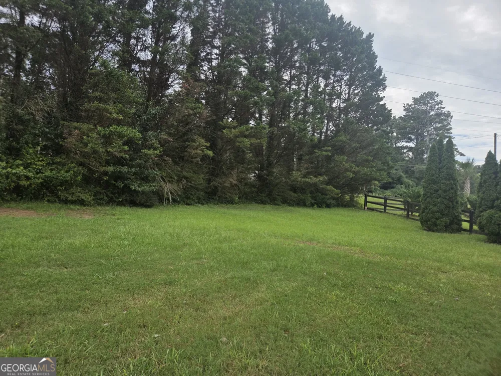 9 Dogwood RDG Hampton, GA 30228