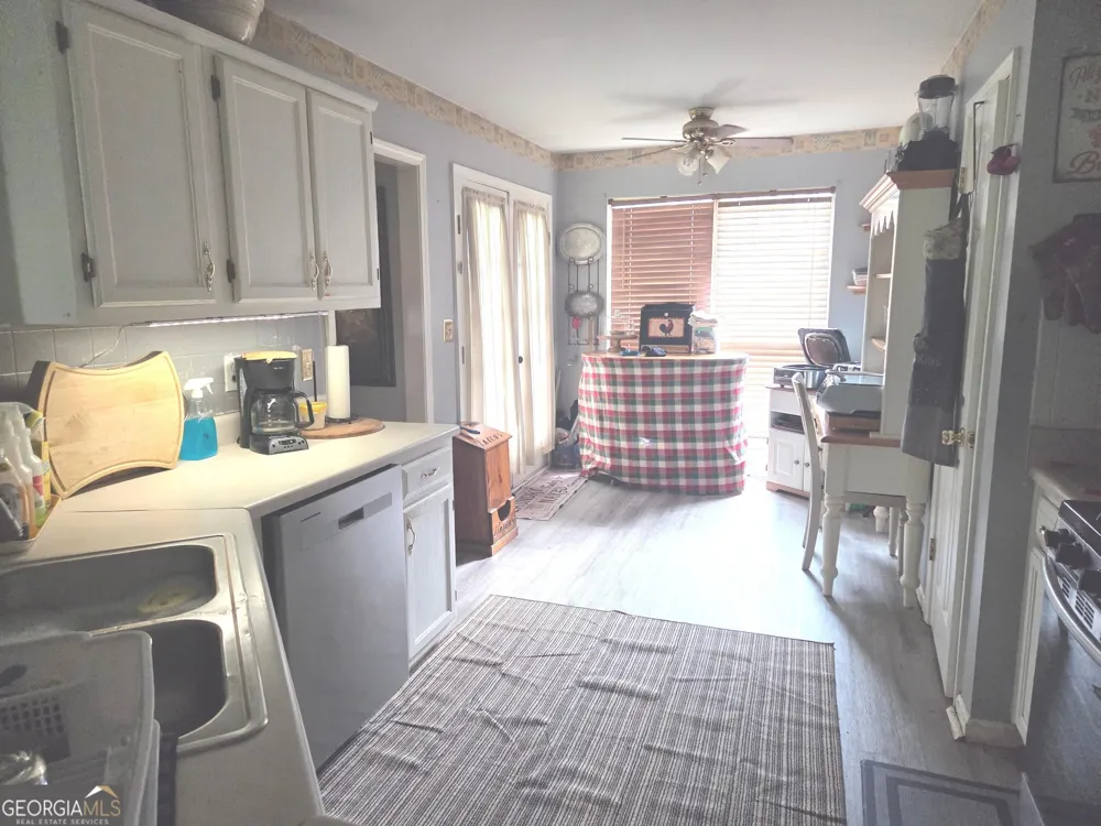 9 Dogwood RDG Hampton, GA 30228