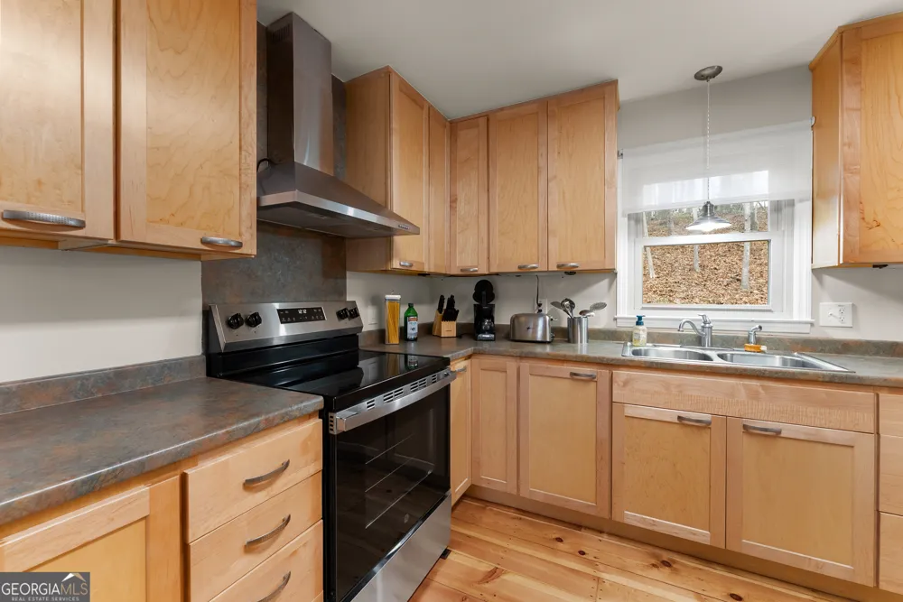426 Skyview CIR Clarkesville, GA 30523