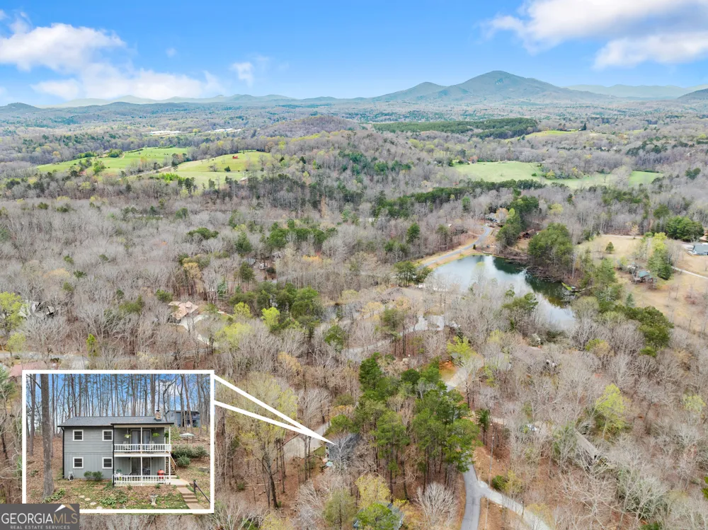 426 Skyview CIR Clarkesville, GA 30523