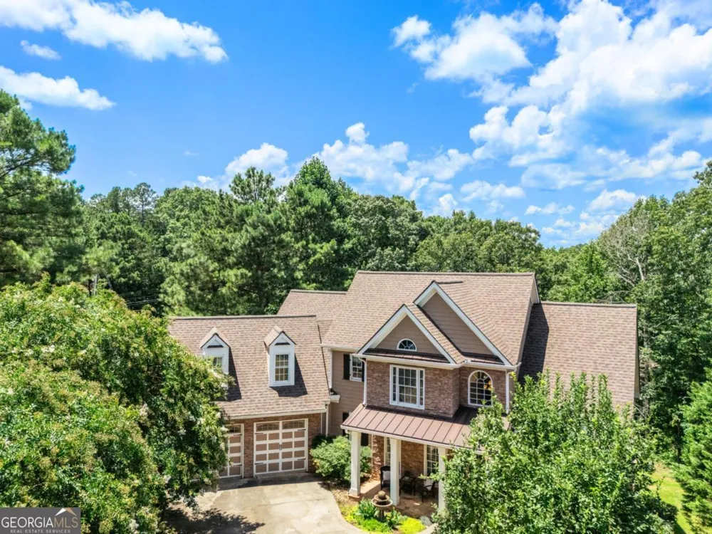 8805 Saddle TRL Ball Ground, GA 30107