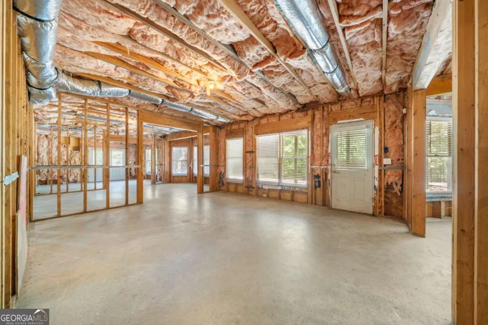 8805 Saddle TRL Ball Ground, GA 30107