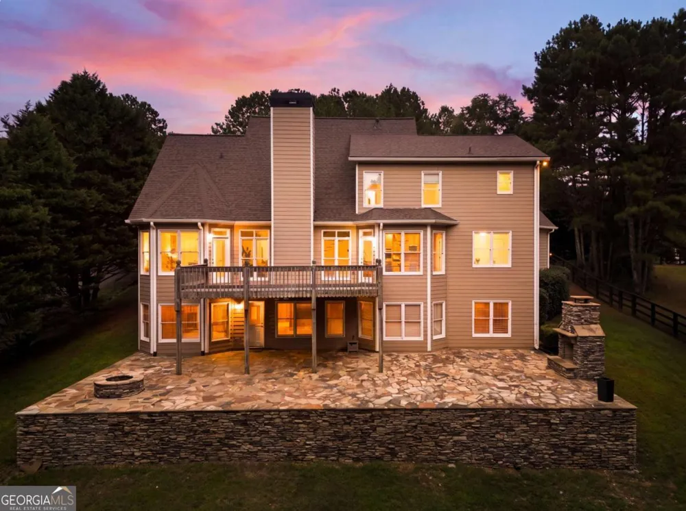 8805 Saddle TRL Ball Ground, GA 30107