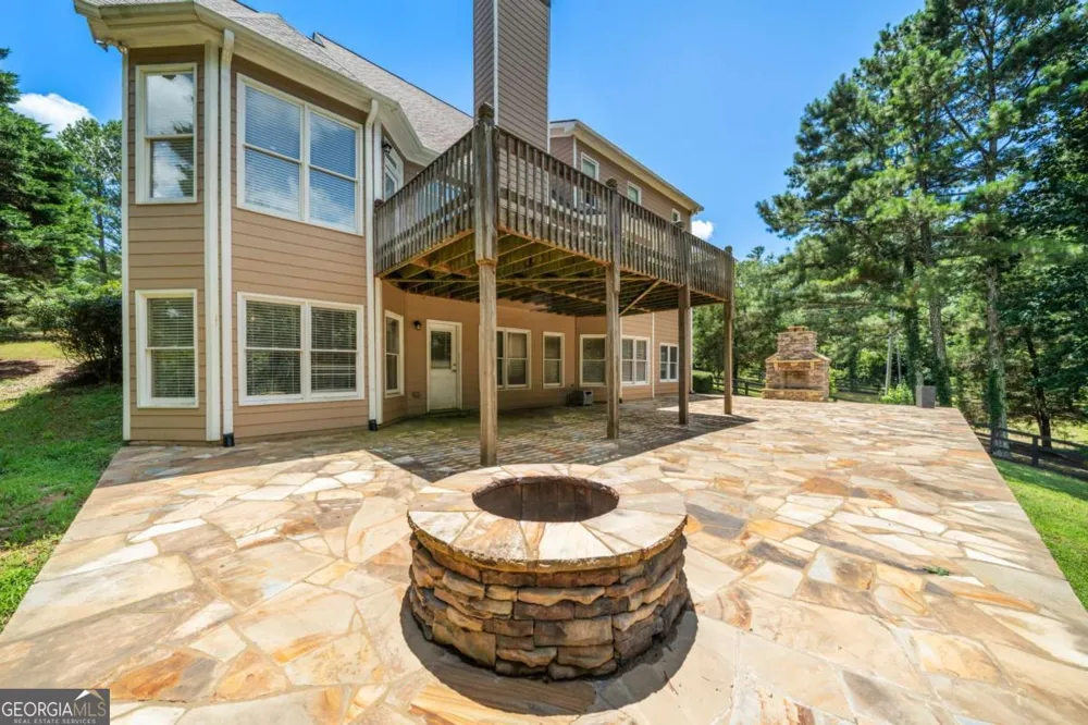 8805 Saddle TRL Ball Ground, GA 30107