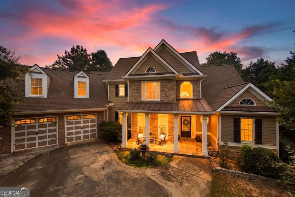 8805 Saddle TRL Ball Ground, GA 30107