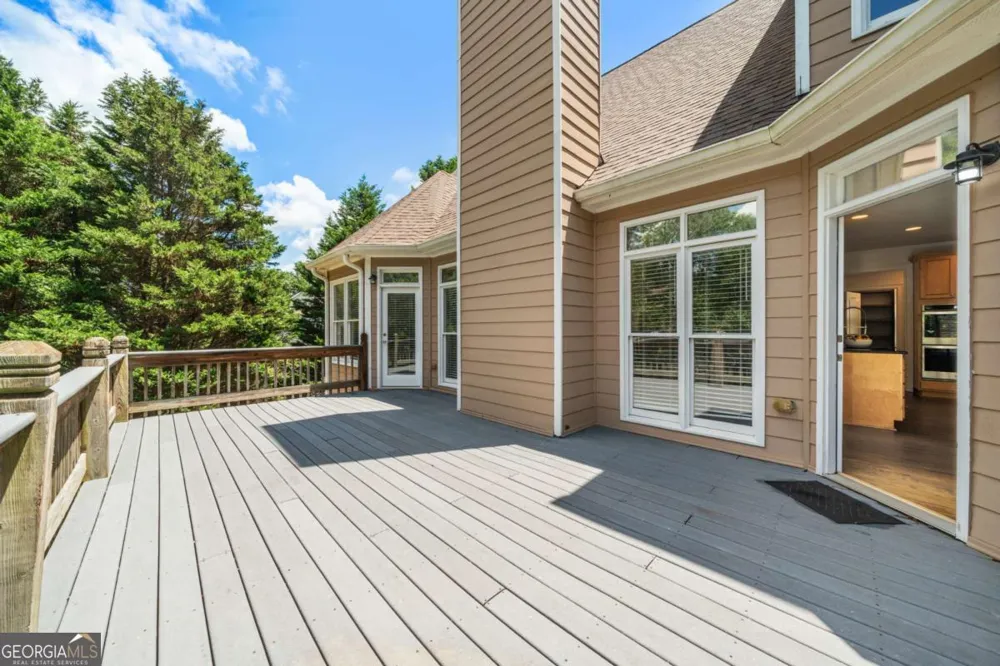 8805 Saddle TRL Ball Ground, GA 30107