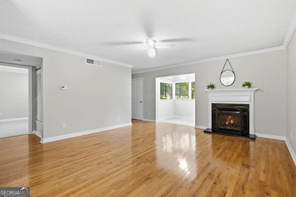 1016 Wingate WAY Sandy Springs, GA 30350
