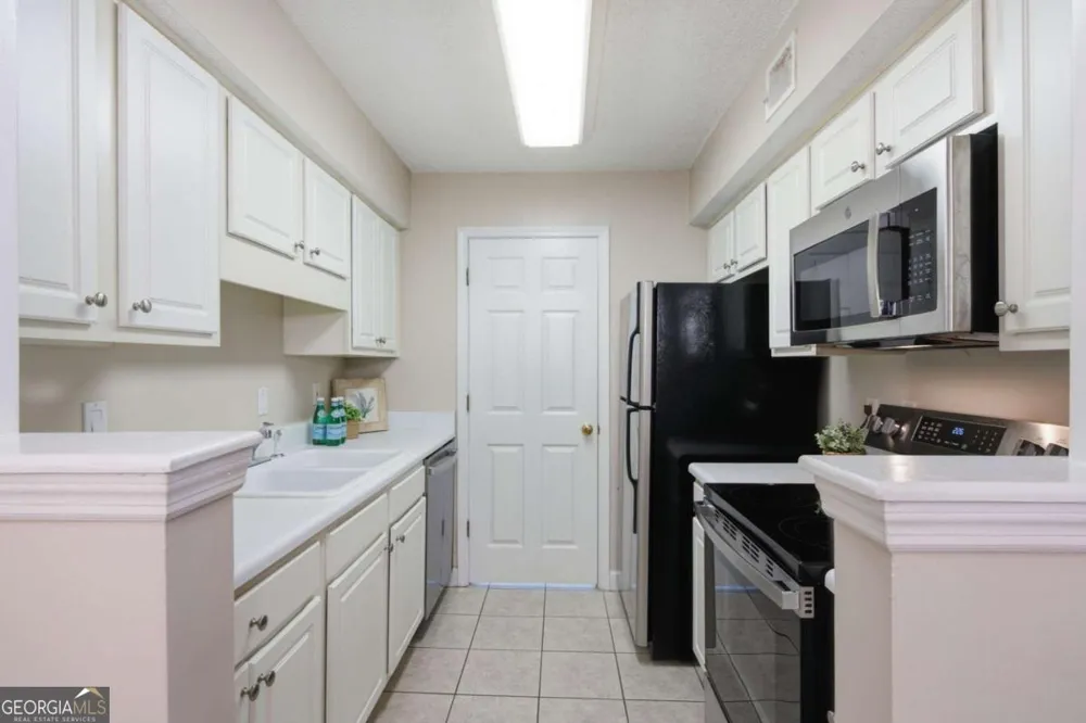 1016 Wingate WAY Sandy Springs, GA 30350