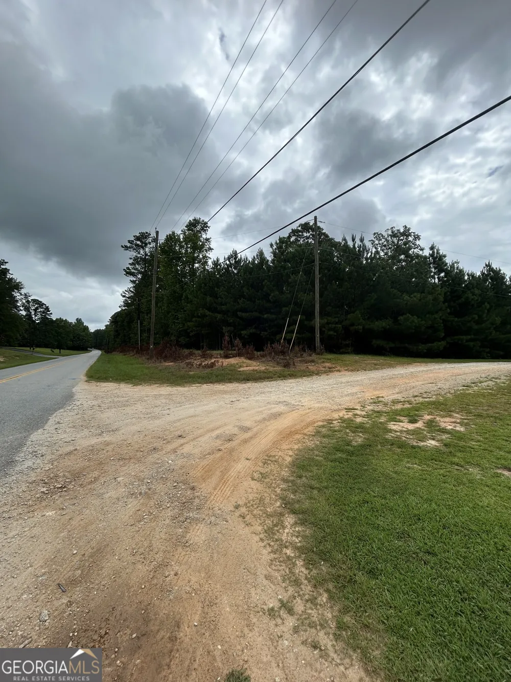 CR 79 Clark ST Roanoke, AL 36274