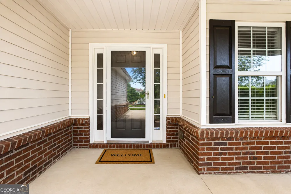 1438 Solomon DR Winder, GA 30680