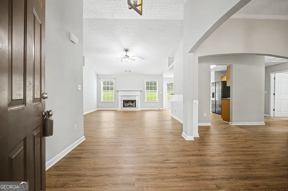 1438 Solomon DR Winder, GA 30680