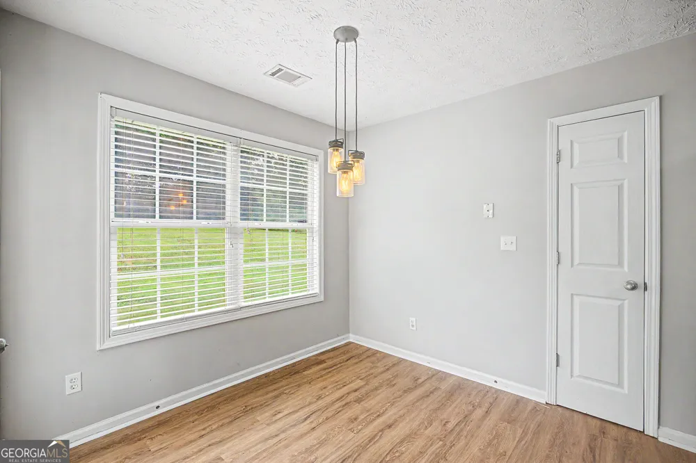 1438 Solomon DR Winder, GA 30680