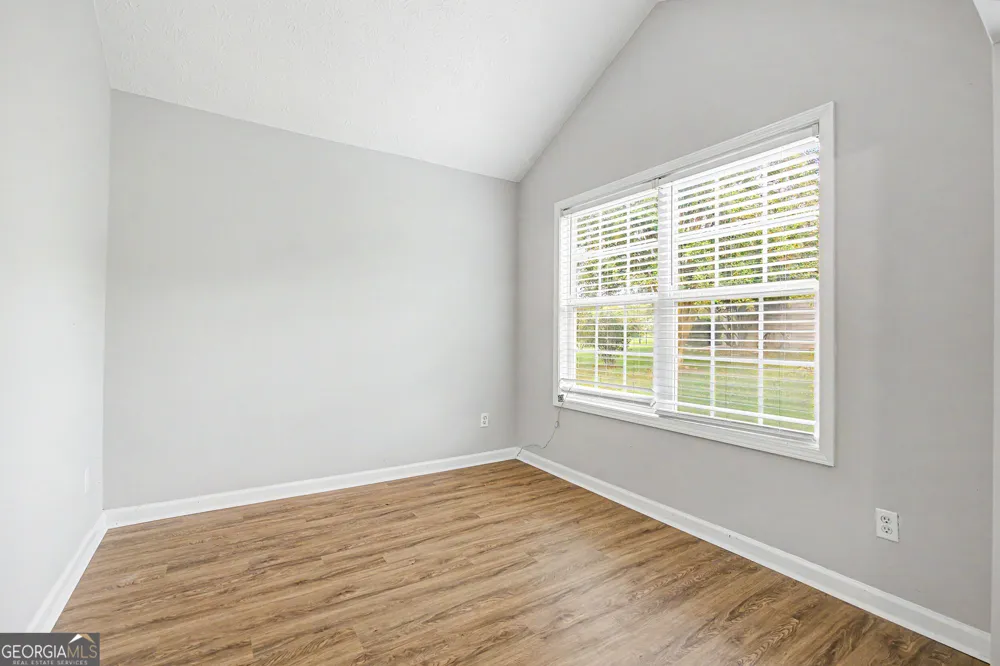 1438 Solomon DR Winder, GA 30680