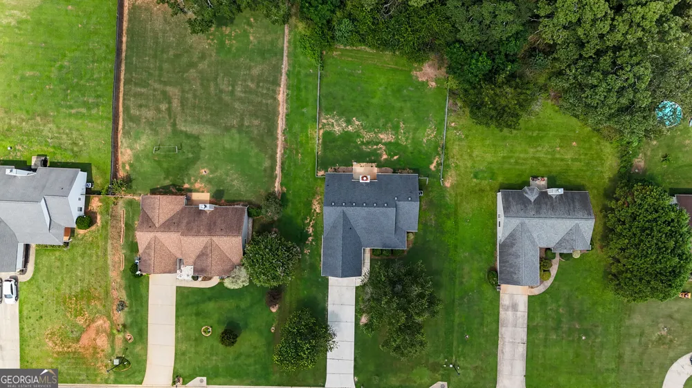 1438 Solomon DR Winder, GA 30680