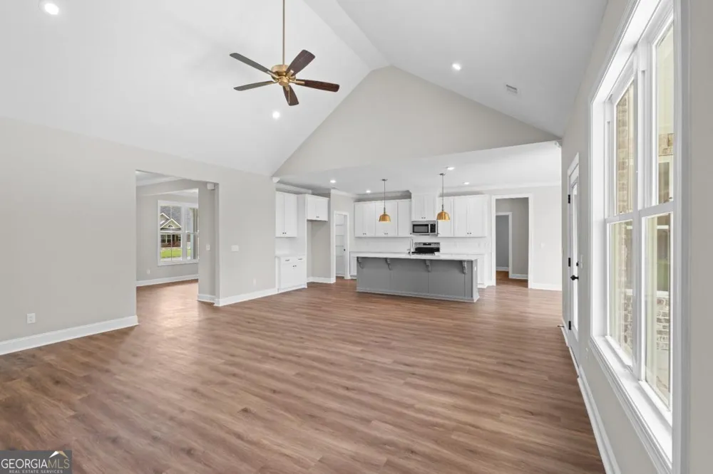9 Honeysuckle DR Claxton, GA 30417