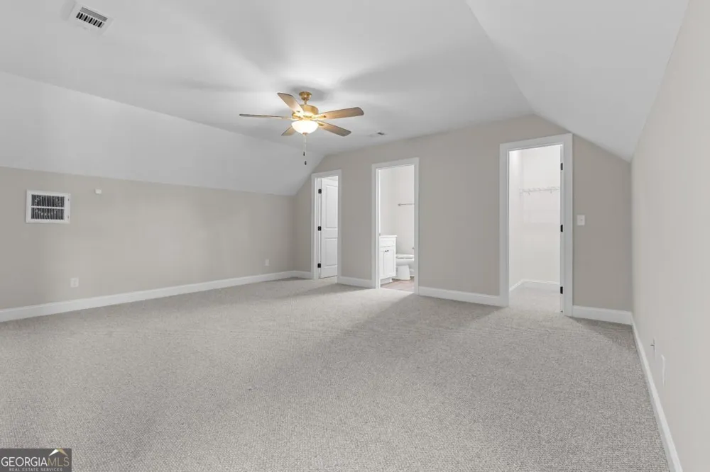 9 Honeysuckle DR Claxton, GA 30417