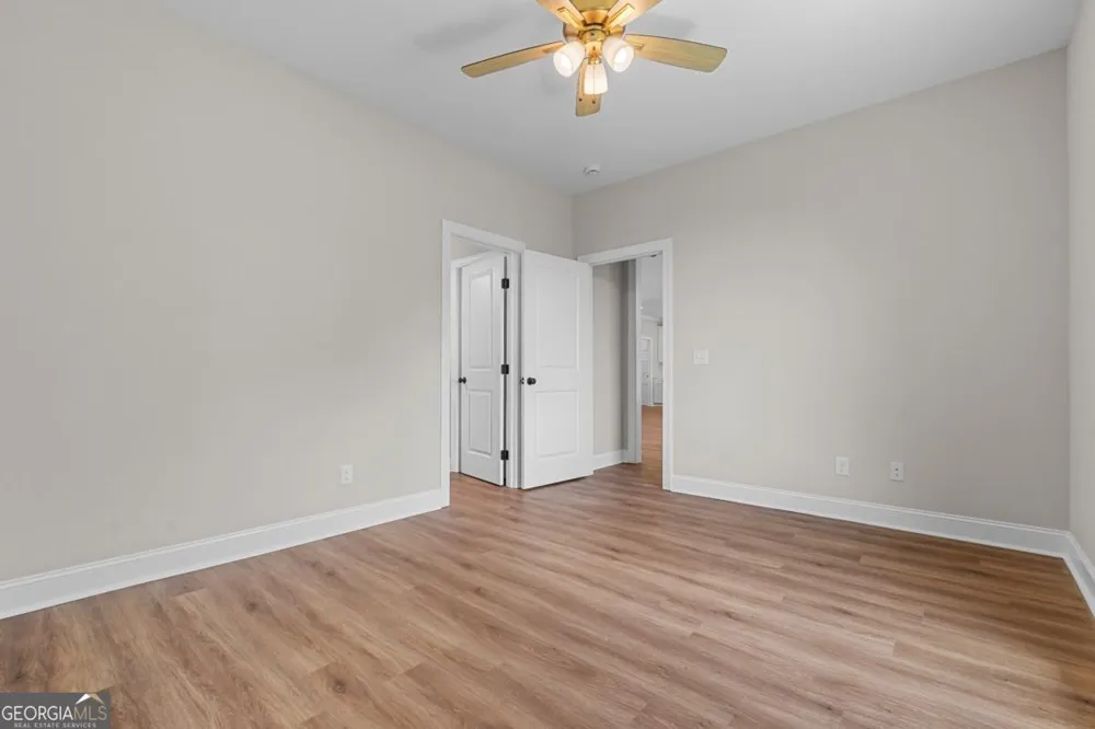 9 Honeysuckle DR Claxton, GA 30417