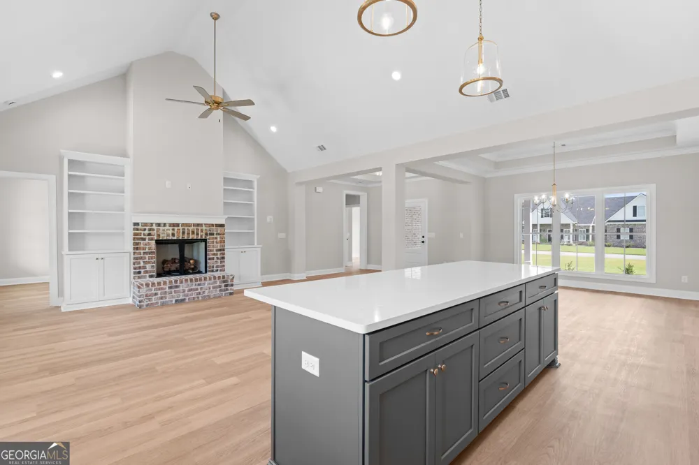 3 Honeysuckle DR Claxton, GA 30417