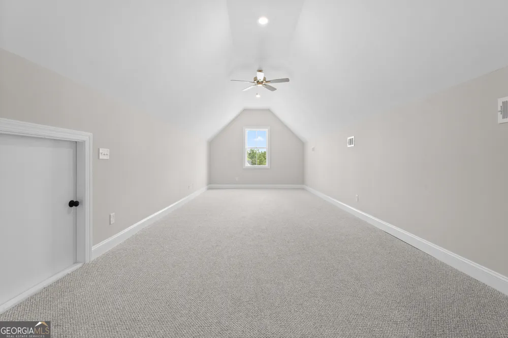 3 Honeysuckle DR Claxton, GA 30417