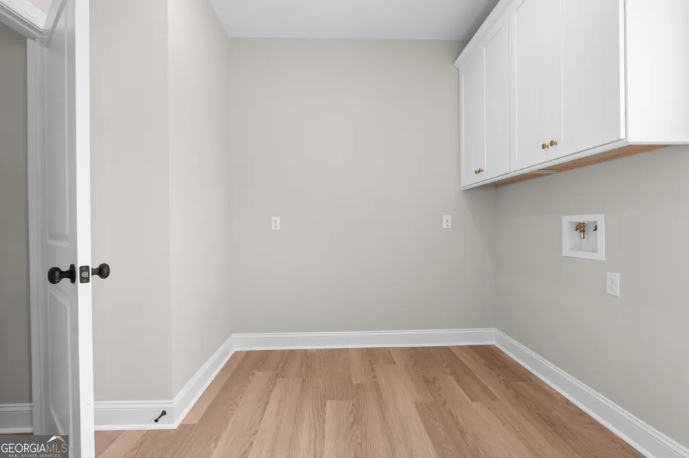 3 Honeysuckle DR Claxton, GA 30417