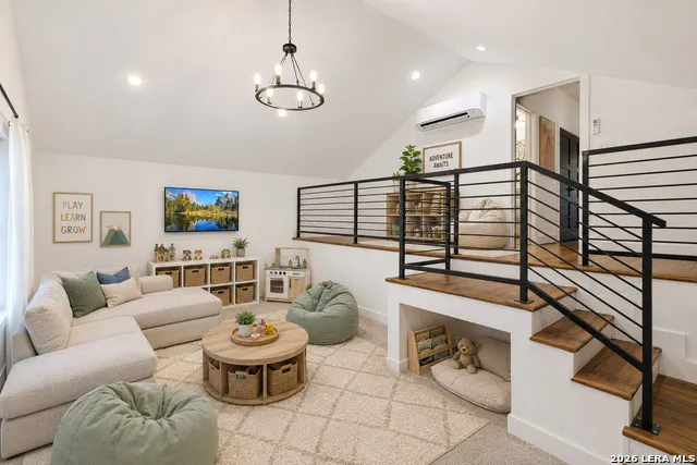 8304 Monument Oak Boerne, TX 78015