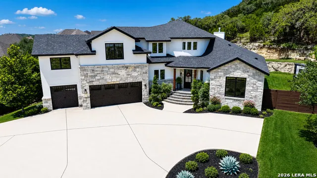8304 Monument Oak Boerne, TX 78015