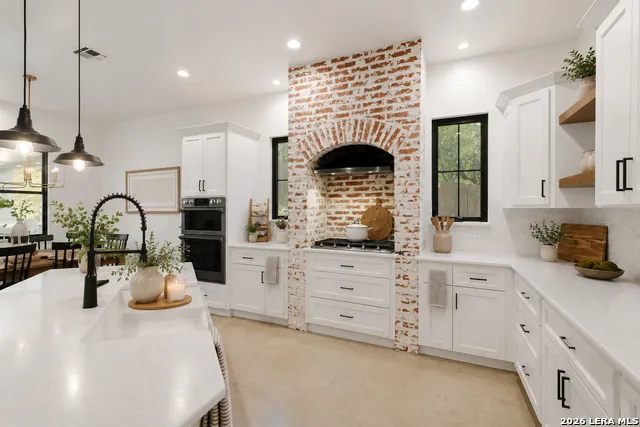 8304 Monument Oak Boerne, TX 78015