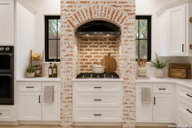 8304 Monument Oak Boerne, TX 78015