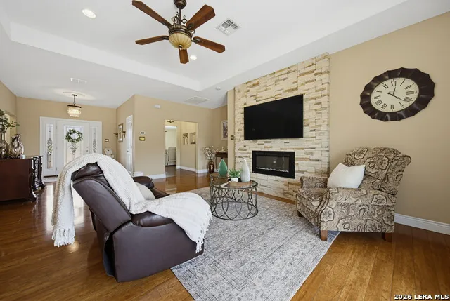 6006 Yucca Trail Beeville, TX 78102