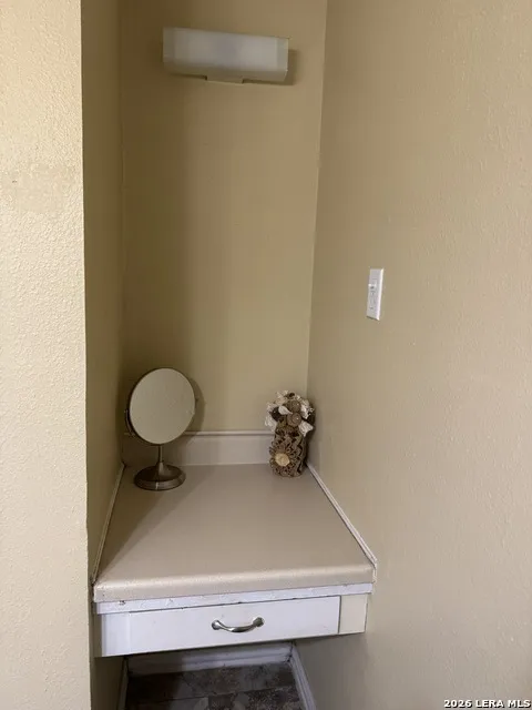 6006 Yucca Trail Beeville, TX 78102