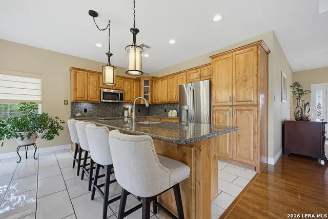 6006 Yucca Trail Beeville, TX 78102