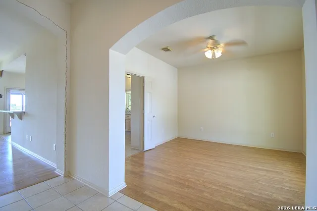 2140 Summit Crest Dr Kerrville, TX 78028