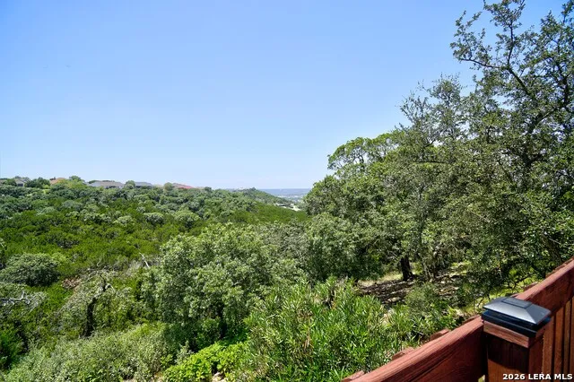 2140 Summit Crest Dr Kerrville, TX 78028