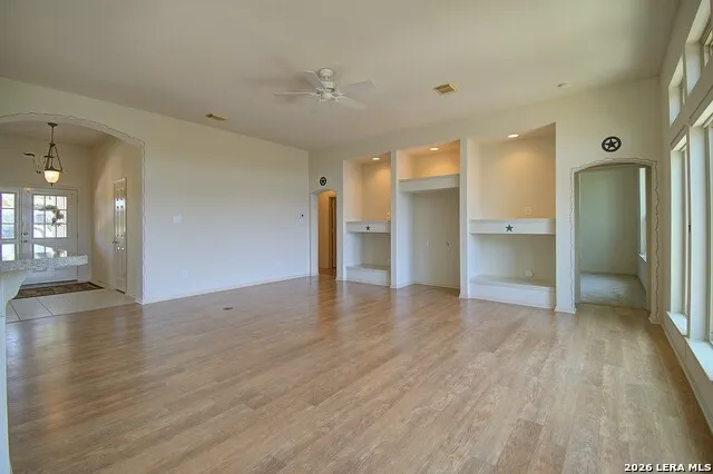 2140 Summit Crest Dr Kerrville, TX 78028