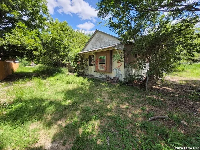 1119 KING AVE San Antonio, TX 78211