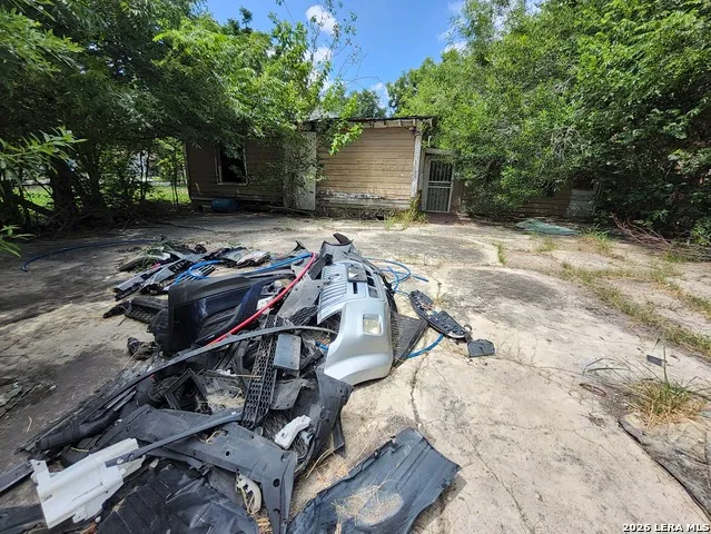 1119 KING AVE San Antonio, TX 78211