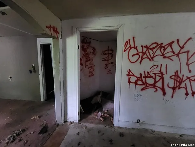 1119 KING AVE San Antonio, TX 78211