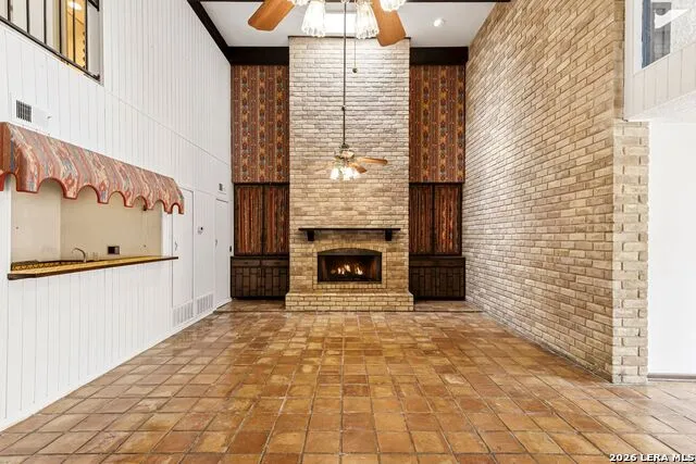8807 Carriage Drive San Antonio, TX 78217