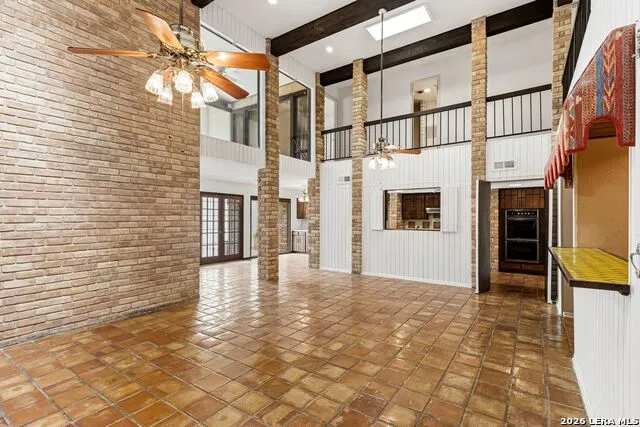 8807 Carriage Drive San Antonio, TX 78217