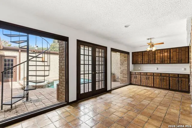 8807 Carriage Drive San Antonio, TX 78217