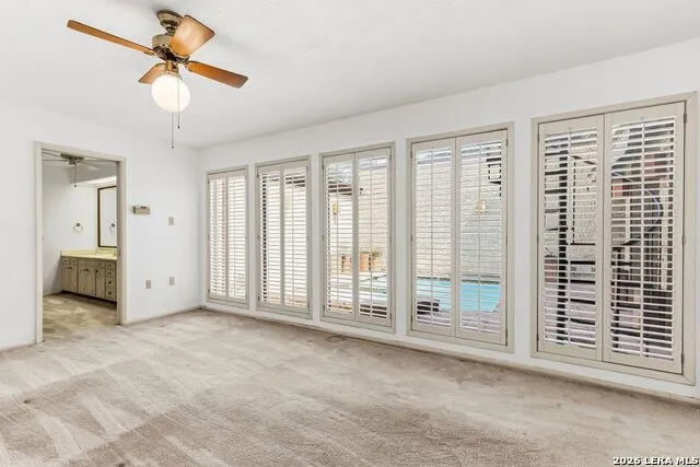 8807 Carriage Drive San Antonio, TX 78217