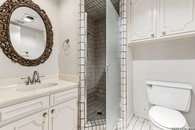 8807 Carriage Drive San Antonio, TX 78217