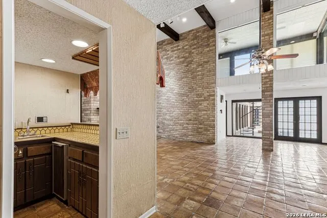 8807 Carriage Drive San Antonio, TX 78217