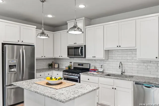 202 CLAREMONT AVE #102 Unit 102 San Antonio, TX 78209