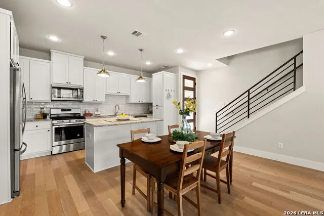 202 CLAREMONT AVE #102 Unit 102 San Antonio, TX 78209